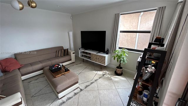 13267 SW 9th Ln, Miami, FL 33184