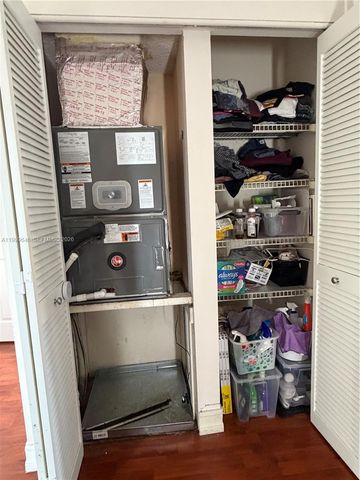 13267 SW 9th Ln, Miami, FL 33184