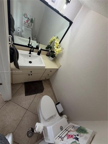 13267 SW 9th Ln, Miami, FL 33184