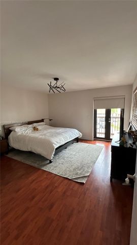 13267 SW 9th Ln, Miami, FL 33184