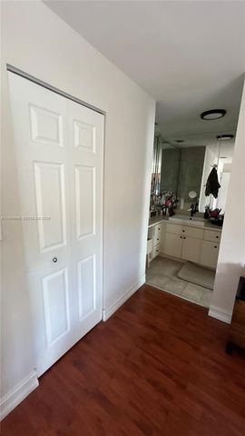 13267 SW 9th Ln, Miami, FL 33184