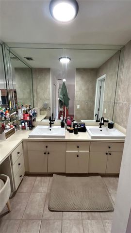 13267 SW 9th Ln, Miami, FL 33184