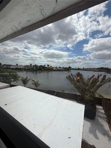 13267 SW 9th Ln, Miami, FL 33184