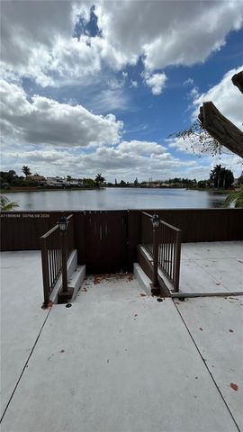 13267 SW 9th Ln, Miami, FL 33184