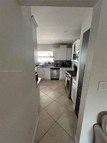 13267 SW 9th Ln, Miami, FL 33184