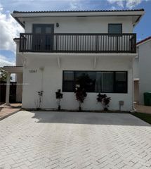 13267 SW 9th Ln, Miami, FL 33184