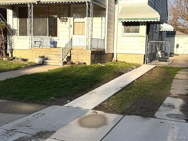 6730 Archdale Street, Detroit, MI 48228