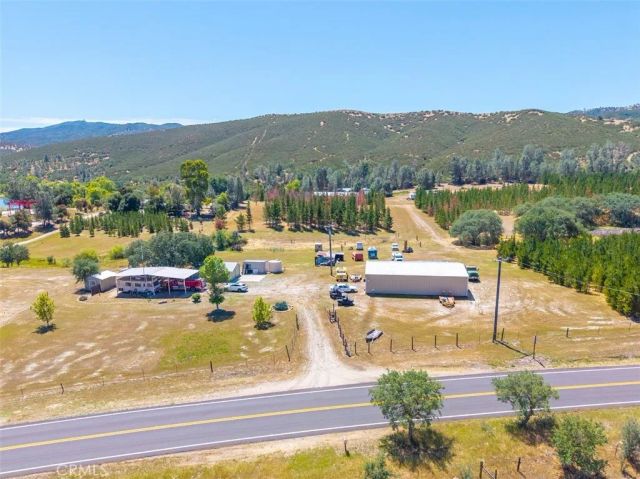 705 Calf Canyon, Creston, CA 93432
