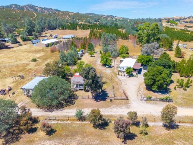 705 Calf Canyon, Creston, CA 93432