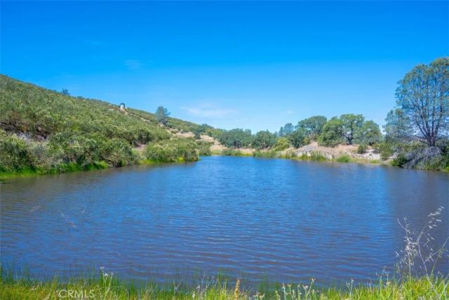 705 Calf Canyon, Creston, CA 93432