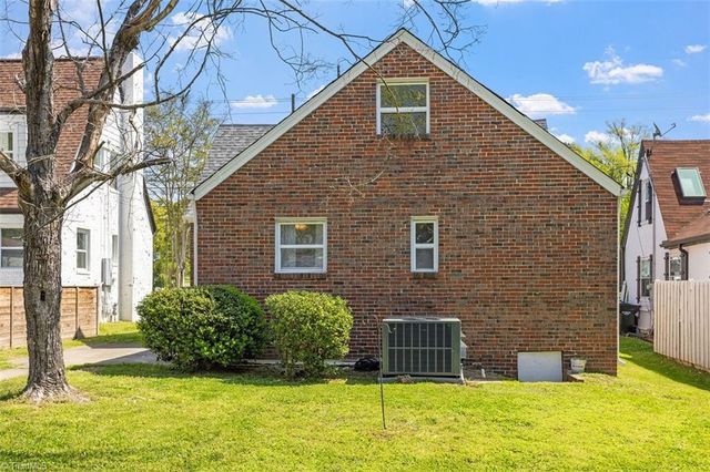 2705 Roxboro Street, Durham, NC 27704
