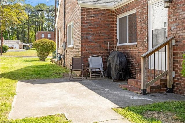 2705 Roxboro Street, Durham, NC 27704