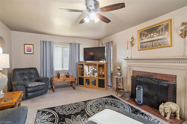 2705 Roxboro Street, Durham, NC 27704