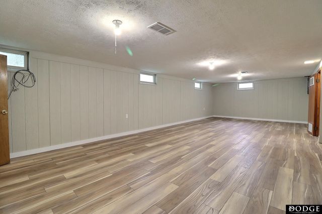 1724 N Main Street, Fremont, NE 68025