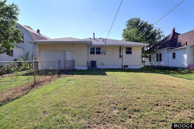 1724 N Main Street, Fremont, NE 68025