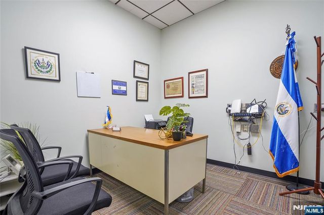 283 N Broad Street, Elizabeth, NJ 07208