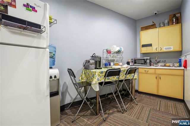 283 N Broad Street, Elizabeth, NJ 07208