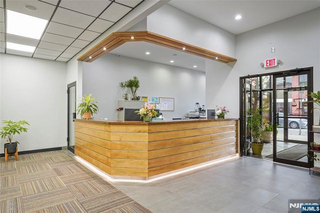 283 N Broad Street, Elizabeth, NJ 07208