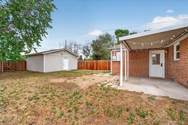 2817 N Steele Street, Denver, CO 80205