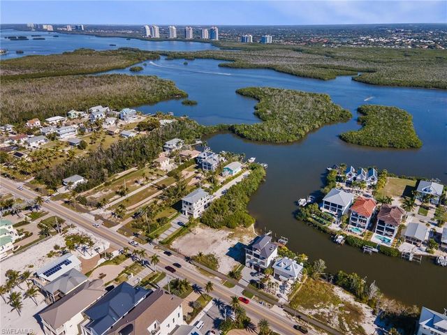 27675 Hickory BLVD, Bonita Springs, FL 34134