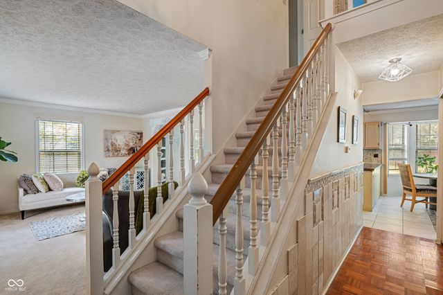 2908 Sunmeadow Way, Indianapolis, IN 46228