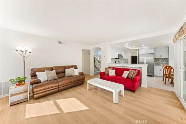1539 Moonridge Court, Upland, CA 91784