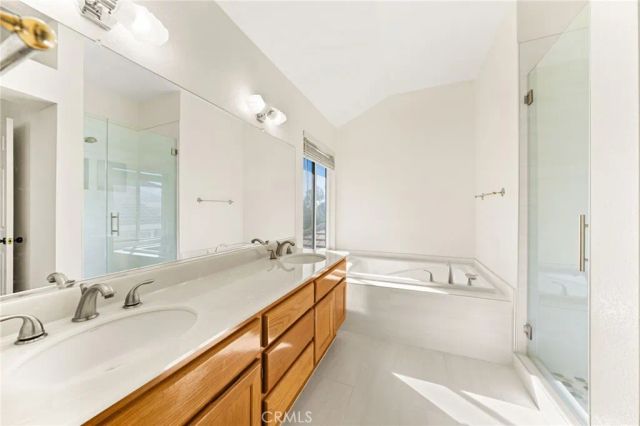 1539 Moonridge Court, Upland, CA 91784