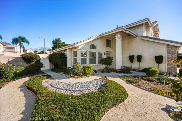 1539 Moonridge Court, Upland, CA 91784