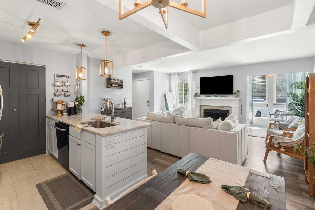 265 Alexandra Drive 1, Mount Pleasant, SC 29464