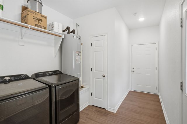 304 W Greenwood Avenue, Bowie, TX 76230