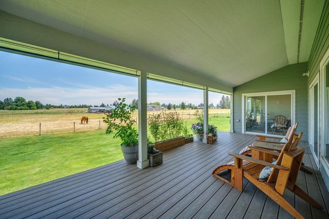8711 S Cedar Rd, Spokane, WA 99224