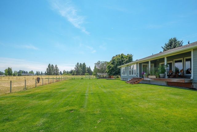 8711 S Cedar Rd, Spokane, WA 99224