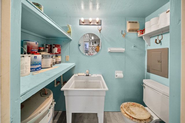8711 S Cedar Rd, Spokane, WA 99224