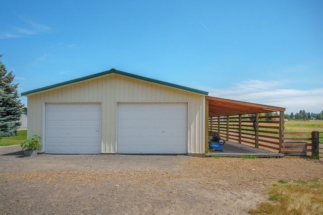 8711 S Cedar Rd, Spokane, WA 99224