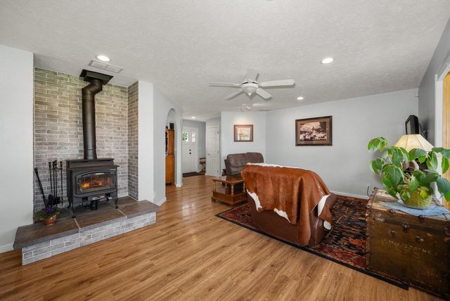 8711 S Cedar Rd, Spokane, WA 99224