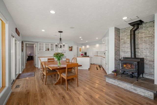 8711 S Cedar Rd, Spokane, WA 99224