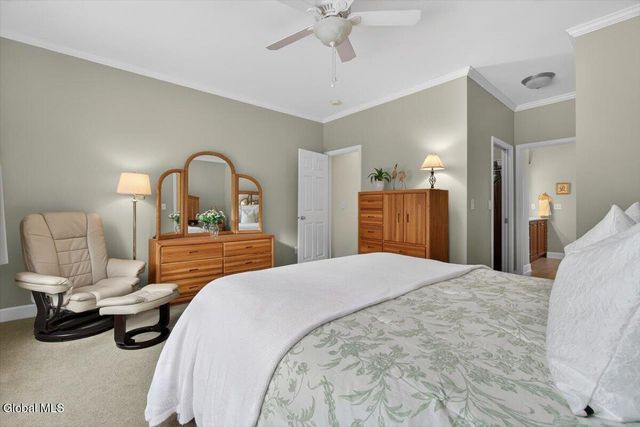 21 Wesley Court, Halfmoon, NY 12188