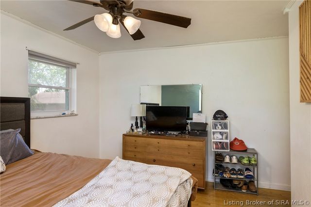 710 Georgian Avenue, Sellersburg, IN 47172