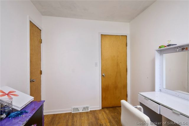 710 Georgian Avenue, Sellersburg, IN 47172