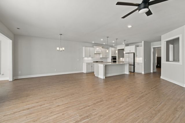 836 Chalkstone Ln, Mount Juliet, TN 37122