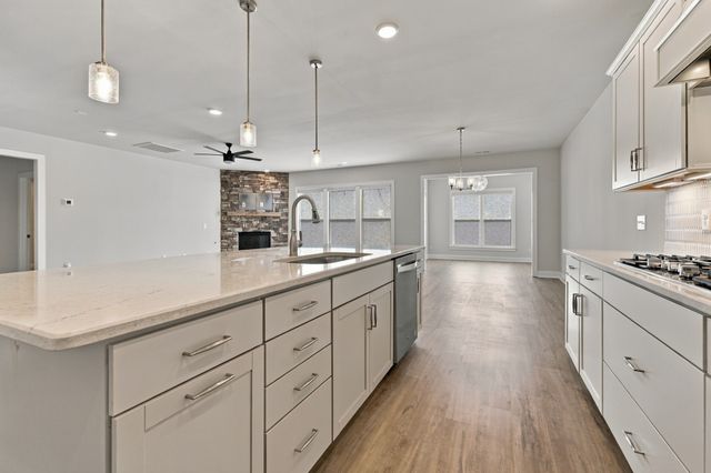 836 Chalkstone Ln, Mount Juliet, TN 37122