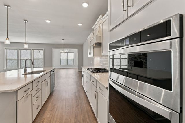 836 Chalkstone Ln, Mount Juliet, TN 37122