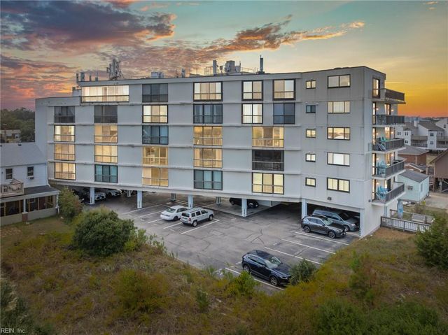 1222 E Ocean View Ave Apt 304, Norfolk, VA 23503