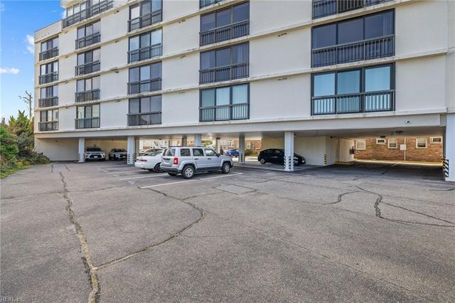 1222 E Ocean View Ave Apt 304, Norfolk, VA 23503