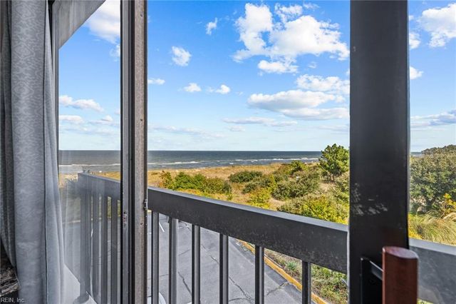 1222 E Ocean View Ave Apt 304, Norfolk, VA 23503