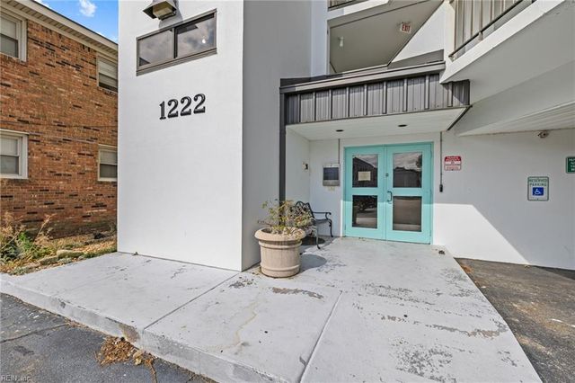 1222 E Ocean View Ave Apt 304, Norfolk, VA 23503