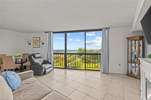 1222 E Ocean View Ave Apt 304, Norfolk, VA 23503