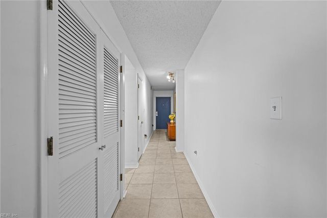 1222 E Ocean View Ave Apt 304, Norfolk, VA 23503