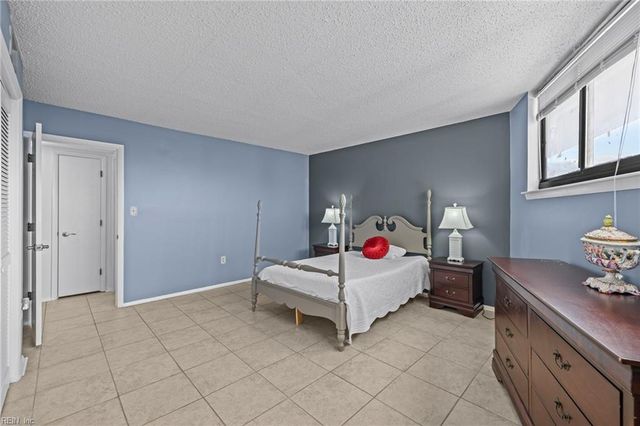 1222 E Ocean View Ave Apt 304, Norfolk, VA 23503