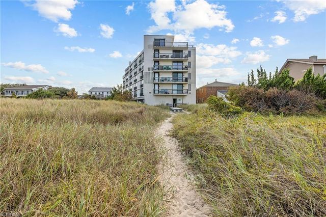 1222 E Ocean View Ave Apt 304, Norfolk, VA 23503